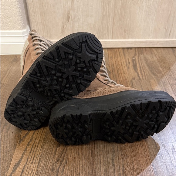 New Winter Boots Women’s Size 8 - Picture 7 of 12